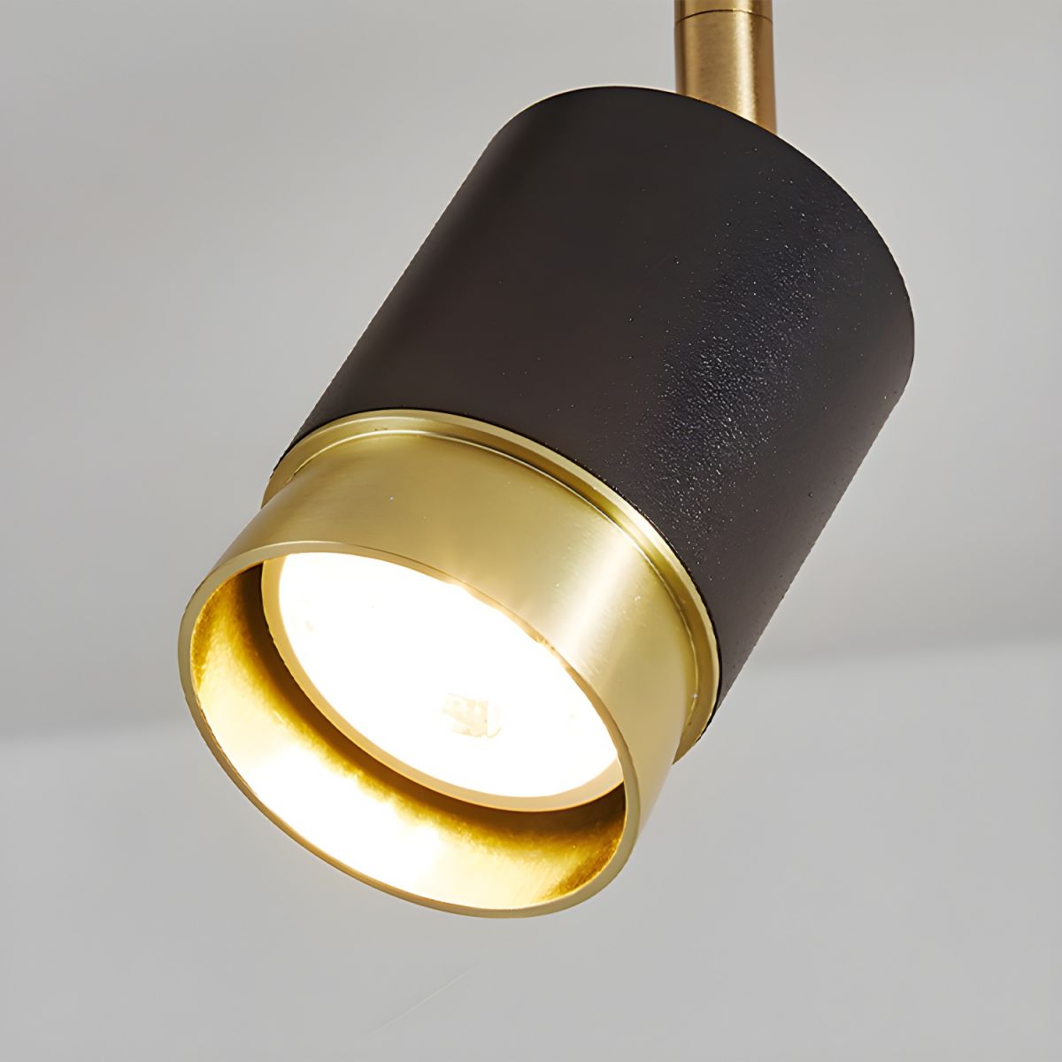 Oświetlenie Szynowe Punktowe Do Salonu | Regulowany